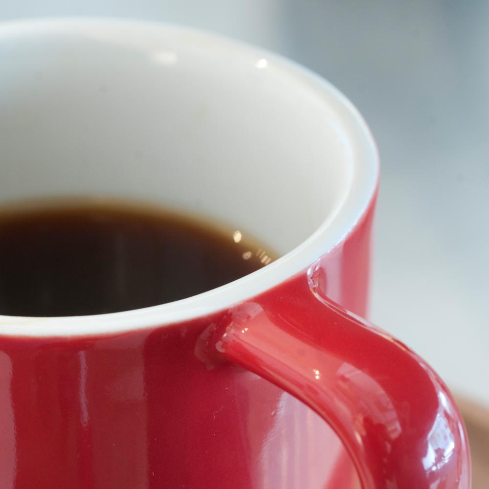 ספל קפה - אדום - ספל אספרסו 80 מ״ל עם צלוחית מקולקציית לוברמיקס בונד - Loveramics Bond