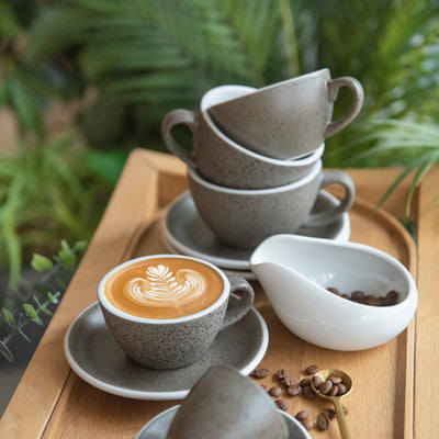 שישיית ספלי קפוצ'ינו 250 מ"ל עם צלוחית בצביעה מיוחדת מקולקציית אג - Loveramics Egg